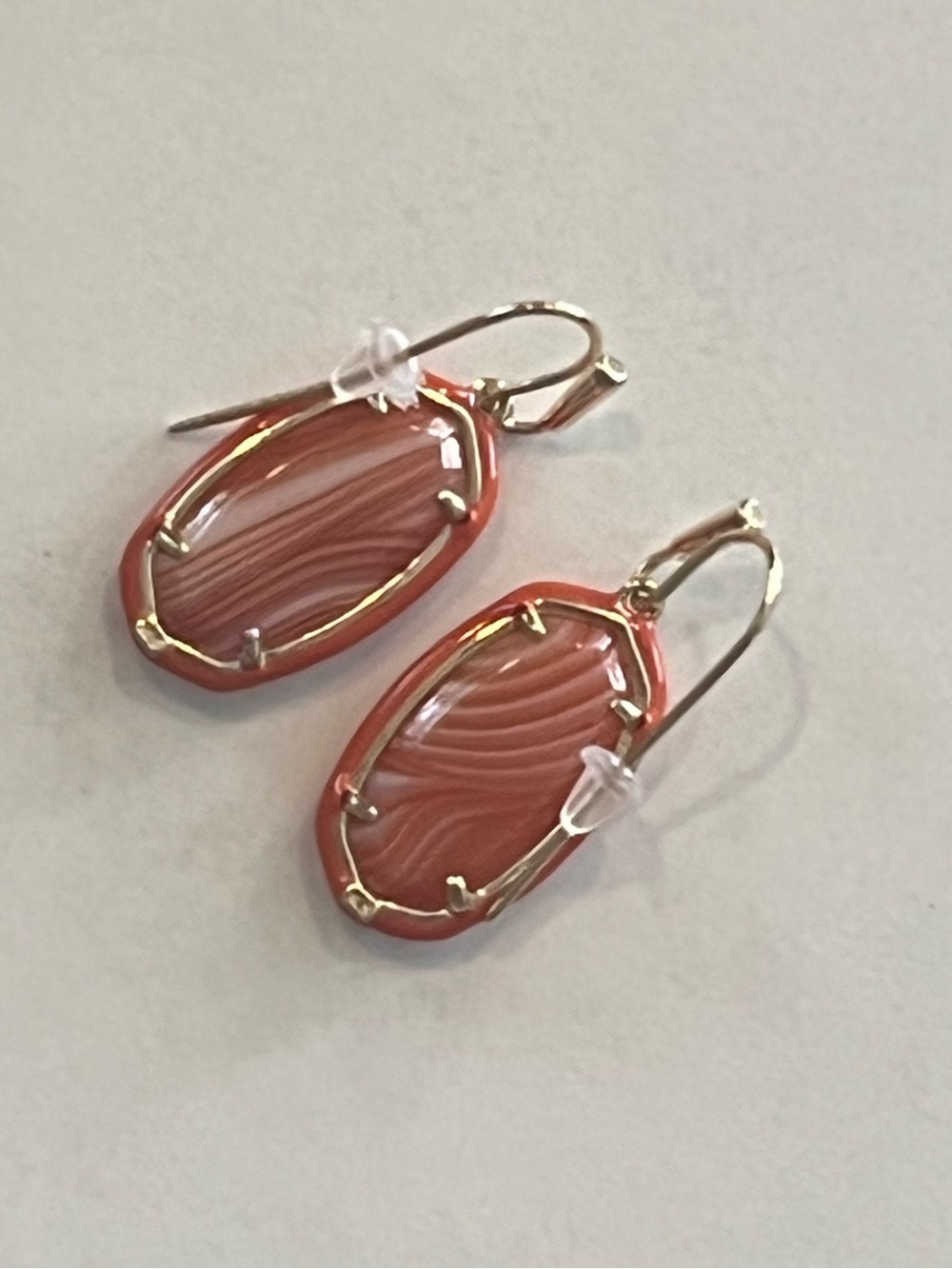 Kendra Scott Gold-Plated Orange Agate Drop Earrings - Picture 4 of 4